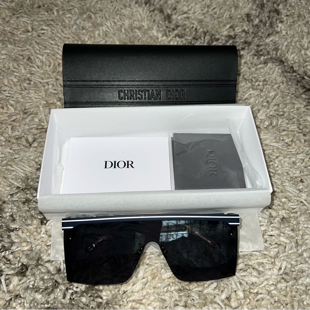 **SOLD** Authentic Dior MU1 Sunglasses
